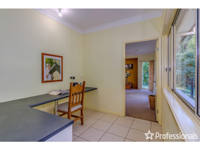 35 Waterfall Drive, Wongawallan QLD 4210