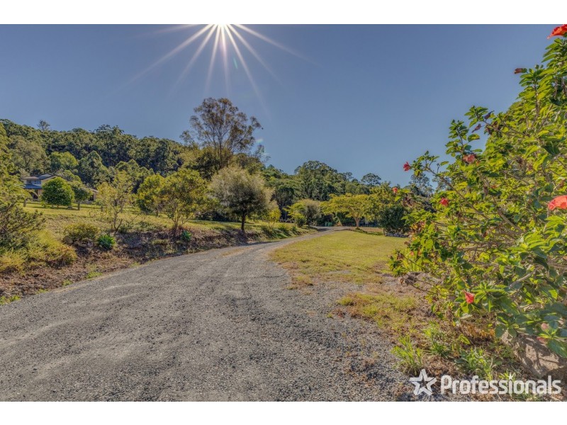 35 Waterfall Drive, Wongawallan QLD 4210