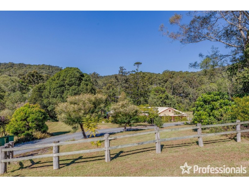 35 Waterfall Drive, Wongawallan QLD 4210