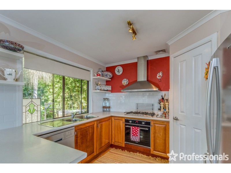 3 Salvia Drive, Tamborine Mountain QLD 4272