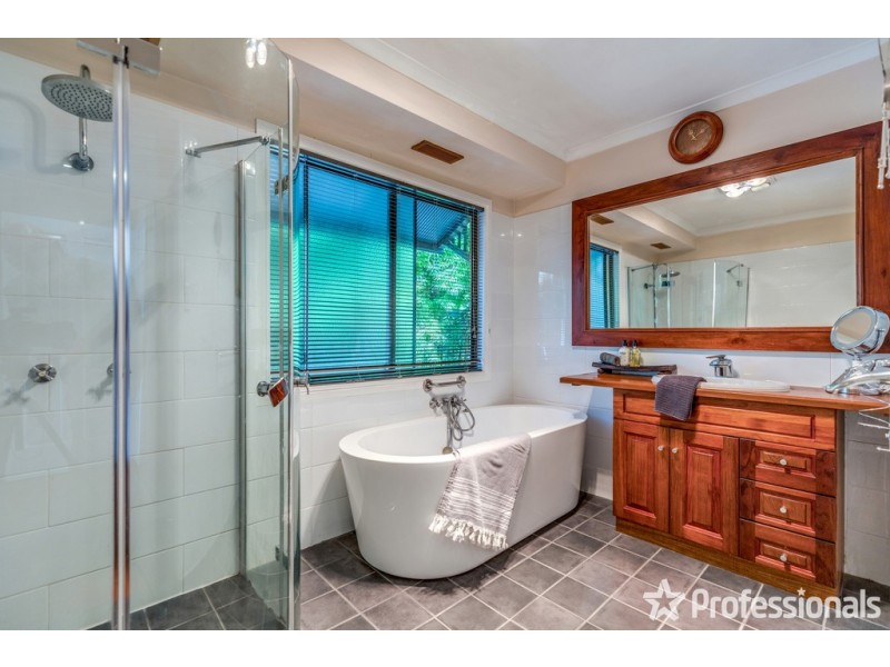 3 Salvia Drive, Tamborine Mountain QLD 4272