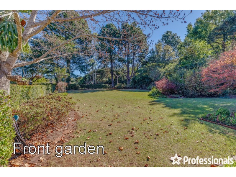 25-27 Prospect Street, Tamborine Mountain QLD 4272