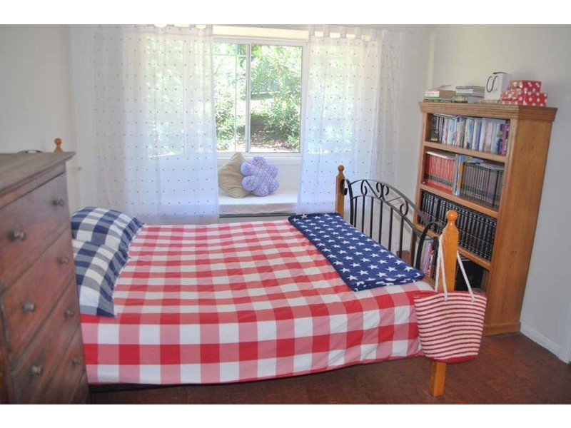 207  MacDonnell Road, Eagle Heights QLD 4271