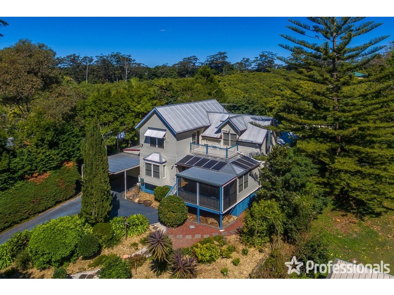 30 North Street, Tamborine Mountain QLD 4272