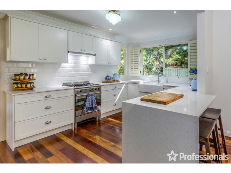 30 North Street, Tamborine Mountain QLD 4272