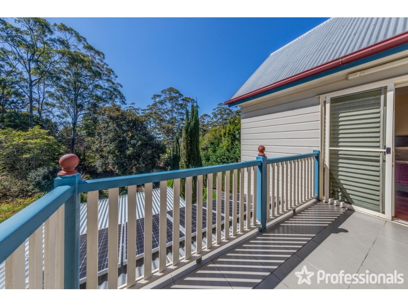 30 North Street, Tamborine Mountain QLD 4272