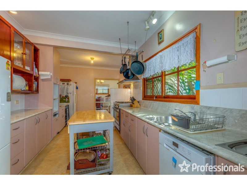 8 Wongawallan Road, Tamborine Mountain QLD 4272