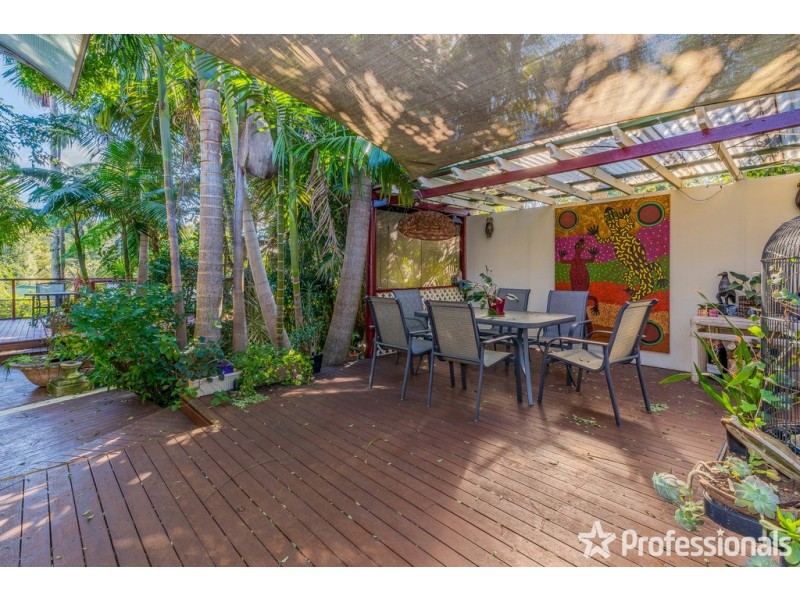 8 Wongawallan Road, Tamborine Mountain QLD 4272