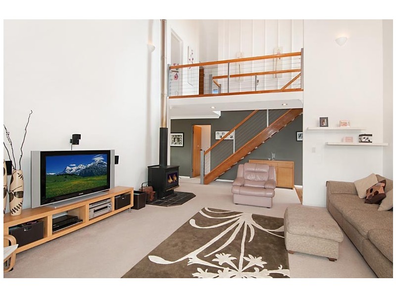 38 Magnetic Drive, Eagle Heights QLD 4271