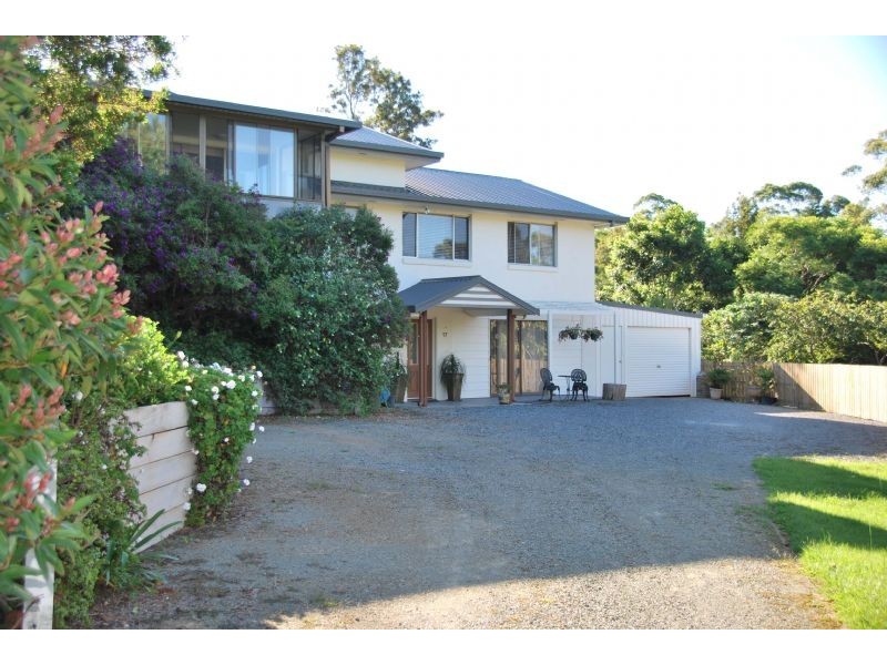 Eagle Heights QLD 4271