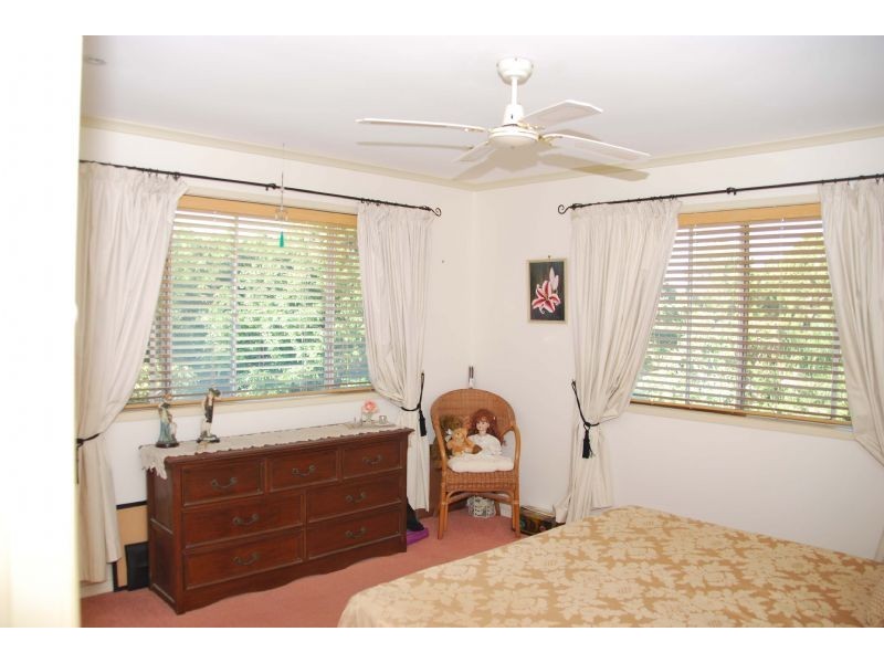 Eagle Heights QLD 4271