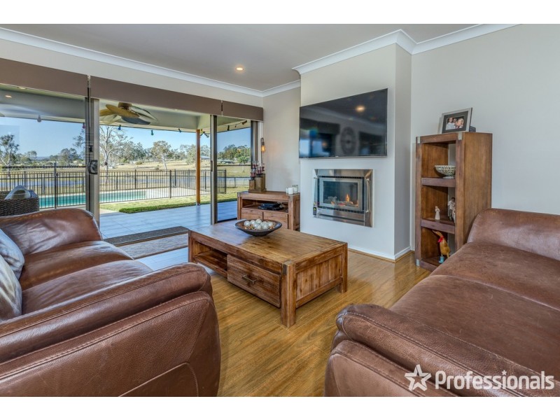 31-33 Riemore Circuit, Tamborine QLD 4270