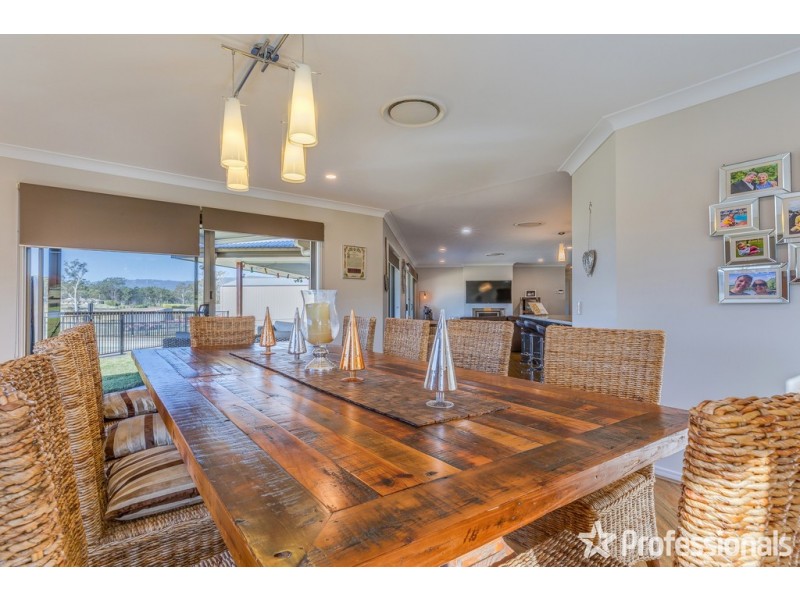31-33 Riemore Circuit, Tamborine QLD 4270