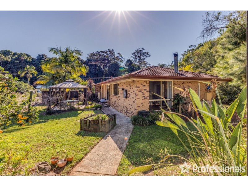 7 Mayon Court, Tamborine Mountain QLD 4272