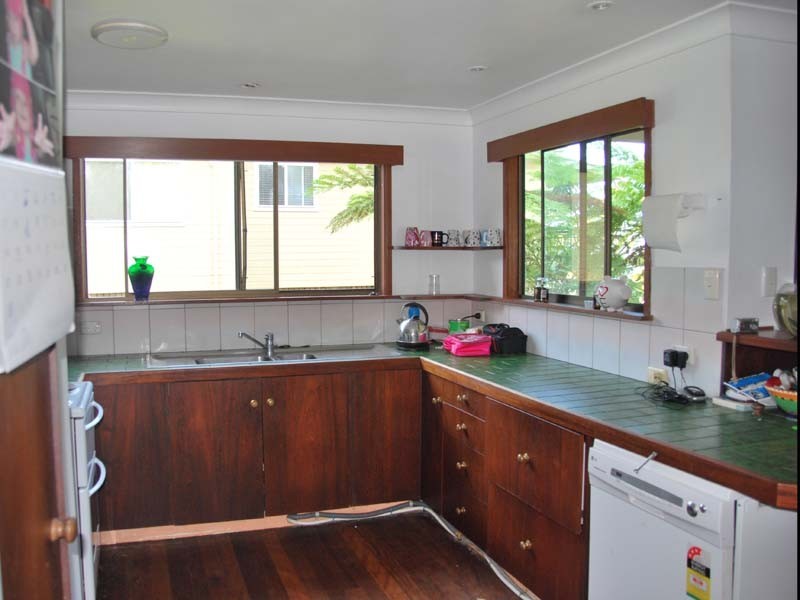 Eagle Heights QLD 4271
