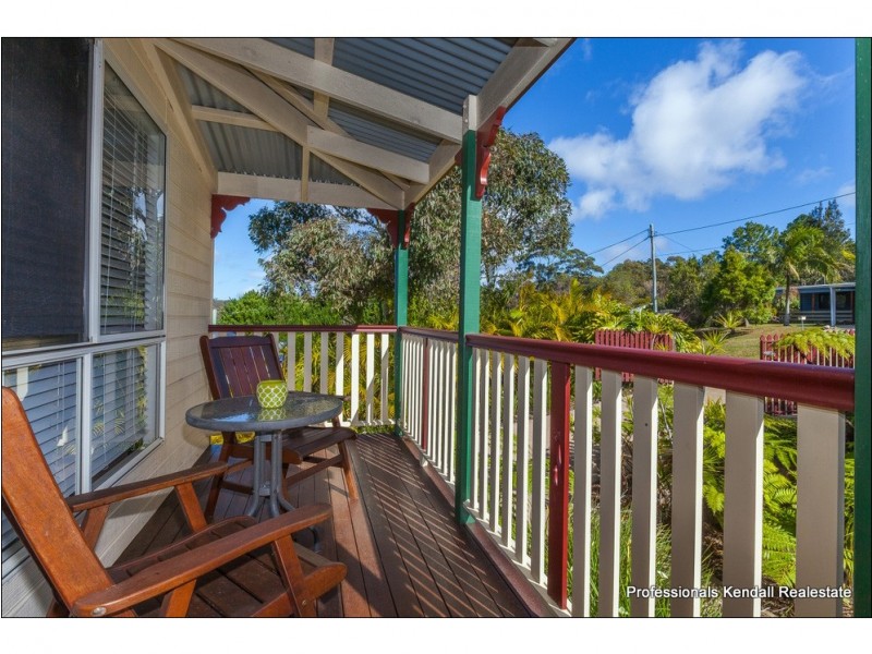 10 Saguaro Court, Tamborine Mountain QLD 4272