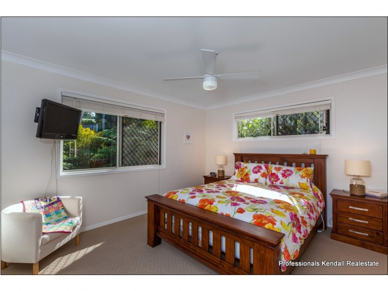 10 Saguaro Court, Tamborine Mountain QLD 4272