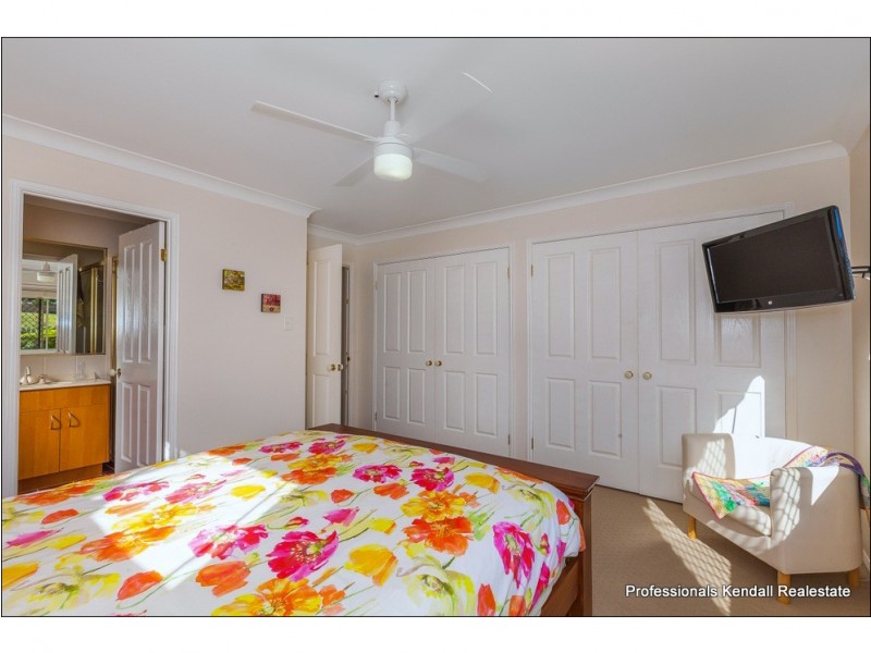 10 Saguaro Court, Tamborine Mountain QLD 4272