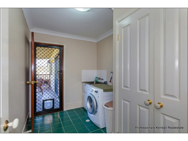 10 Saguaro Court, Tamborine Mountain QLD 4272