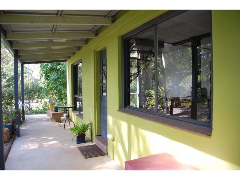 5 Katmai Court, Eagle Heights QLD 4271