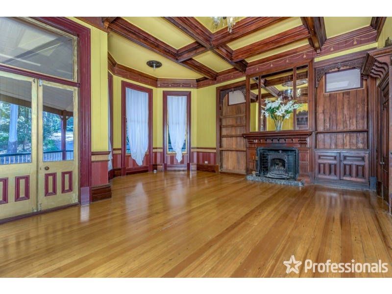 75-77 Benowa Street, Tamborine Mountain QLD 4272