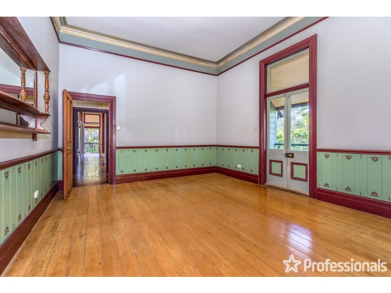 75-77 Benowa Street, Tamborine Mountain QLD 4272