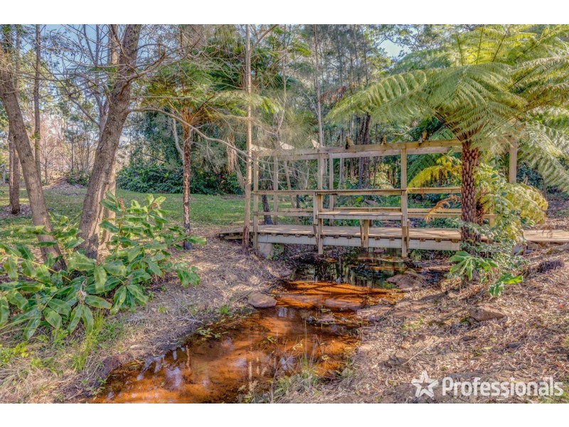 75-77 Benowa Street, Tamborine Mountain QLD 4272