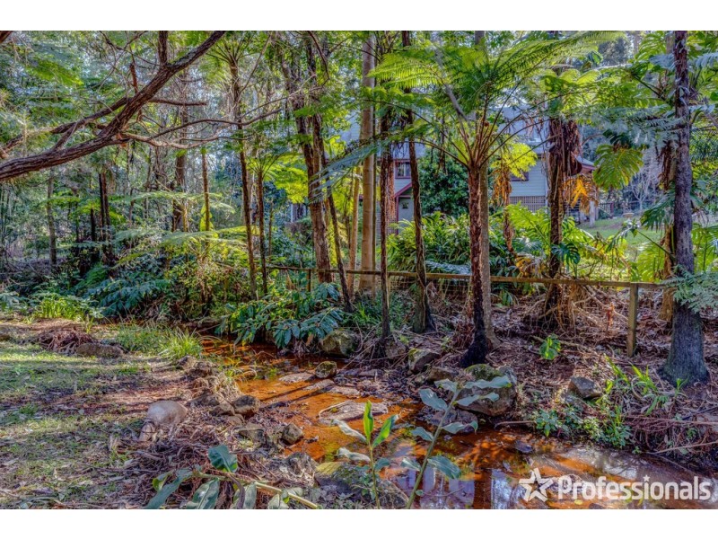 75-77 Benowa Street, Tamborine Mountain QLD 4272