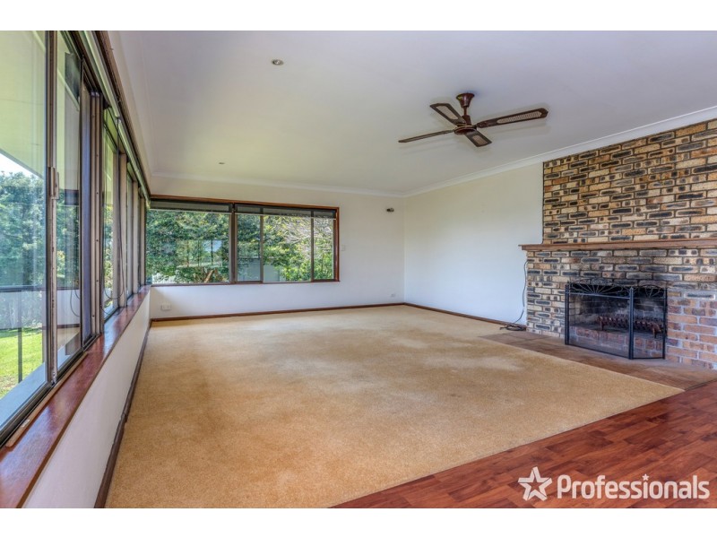44 Jenyns Road, Tamborine Mountain QLD 4272