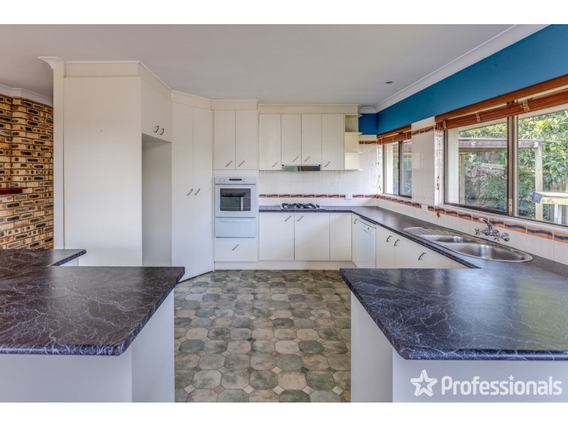 44 Jenyns Road, Tamborine Mountain QLD 4272
