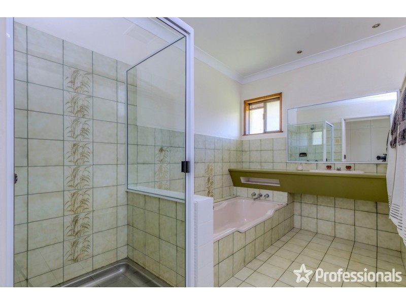 44 Jenyns Road, Tamborine Mountain QLD 4272