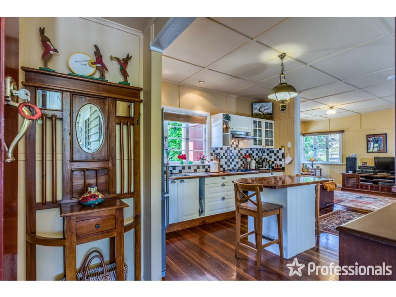 18-20 Lahey Road, Tamborine Mountain QLD 4272