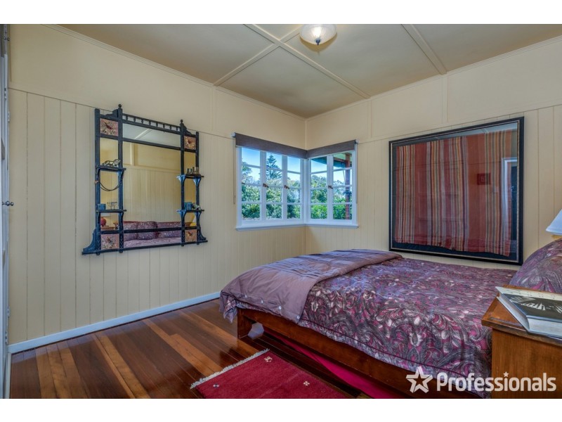 18-20 Lahey Road, Tamborine Mountain QLD 4272