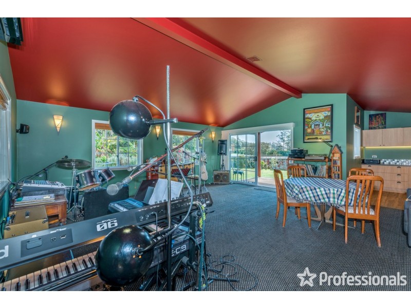 18-20 Lahey Road, Tamborine Mountain QLD 4272