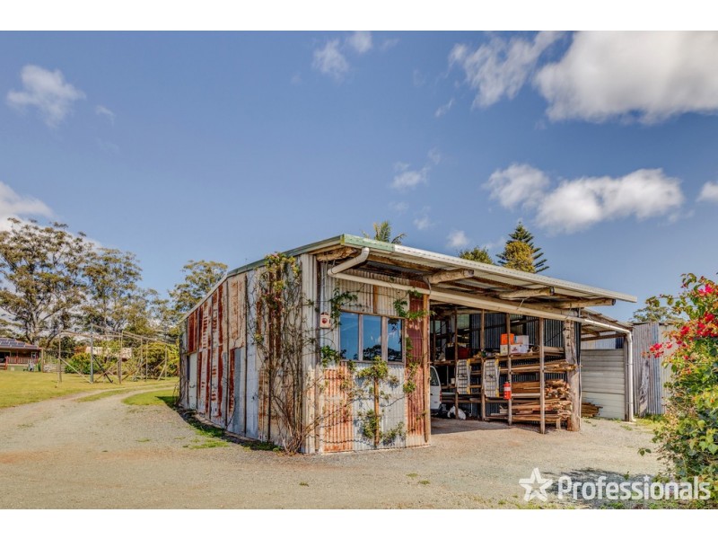 18-20 Lahey Road, Tamborine Mountain QLD 4272