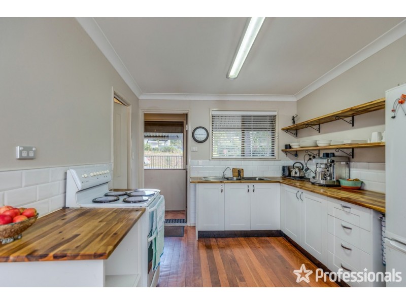 2 Hermon Road, Tamborine Mountain QLD 4272