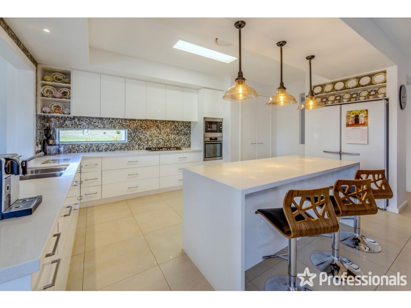 56-62 Beacon Road, Tamborine Mountain QLD 4272