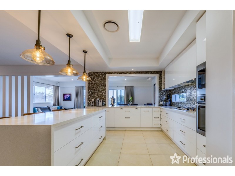 56-62 Beacon Road, Tamborine Mountain QLD 4272