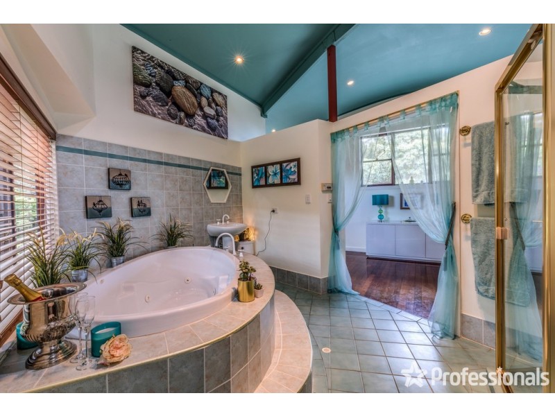 14-16 Java Court, Tamborine Mountain QLD 4272