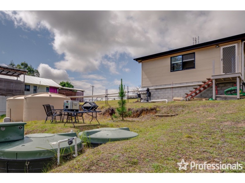 70 Magnetic Drive, Tamborine Mountain QLD 4272