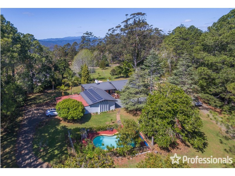 68-70 Siganto Street, Tamborine Mountain QLD 4272