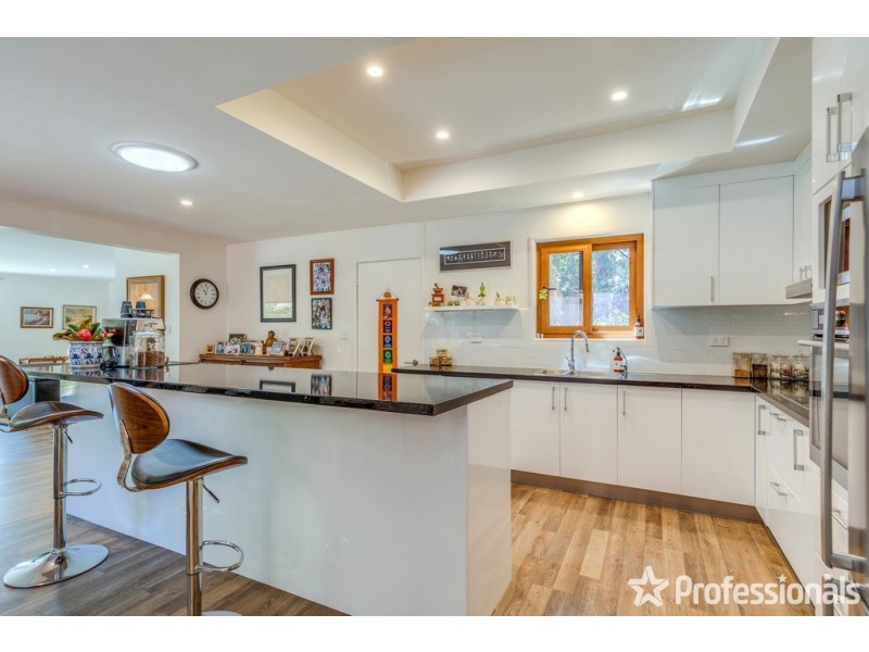 68-70 Siganto Street, Tamborine Mountain QLD 4272