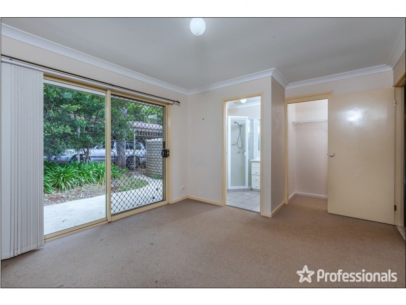 8 Kalmia Court, Tamborine Mountain QLD 4272
