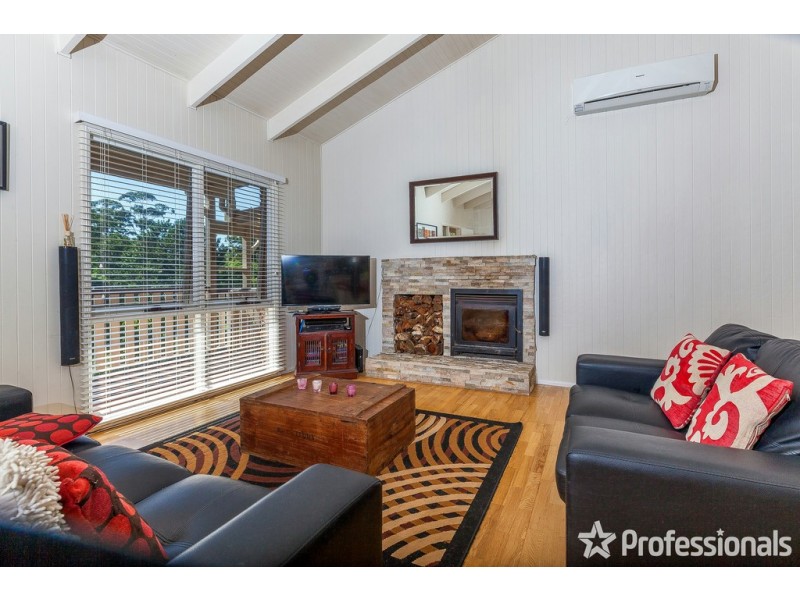 1 Ohia Court, Tamborine Mountain QLD 4272