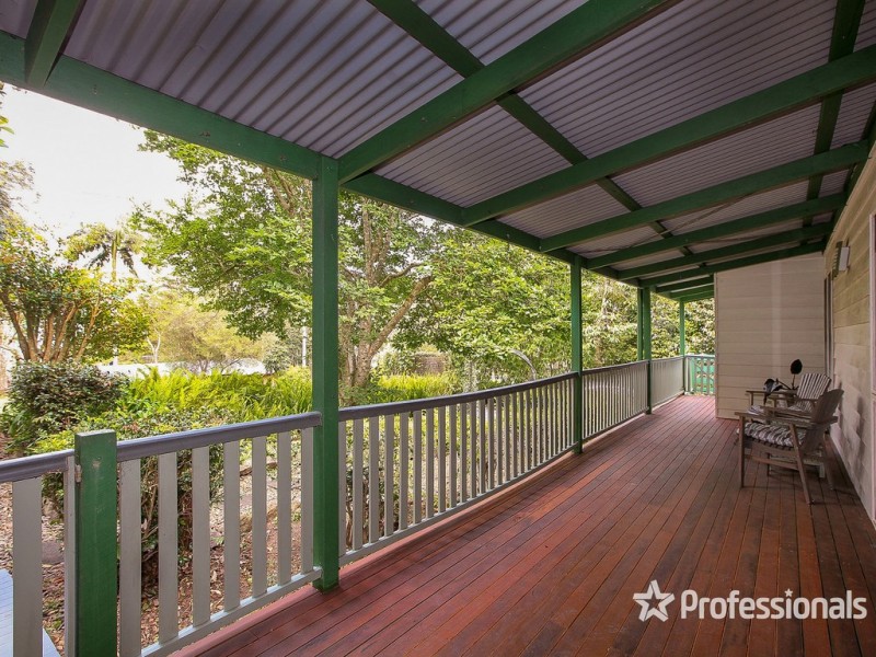 34 Kinabalu Drive, Tamborine Mountain QLD 4272