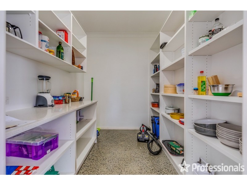 2 Yallanbee Court, Wongawallan QLD 4210