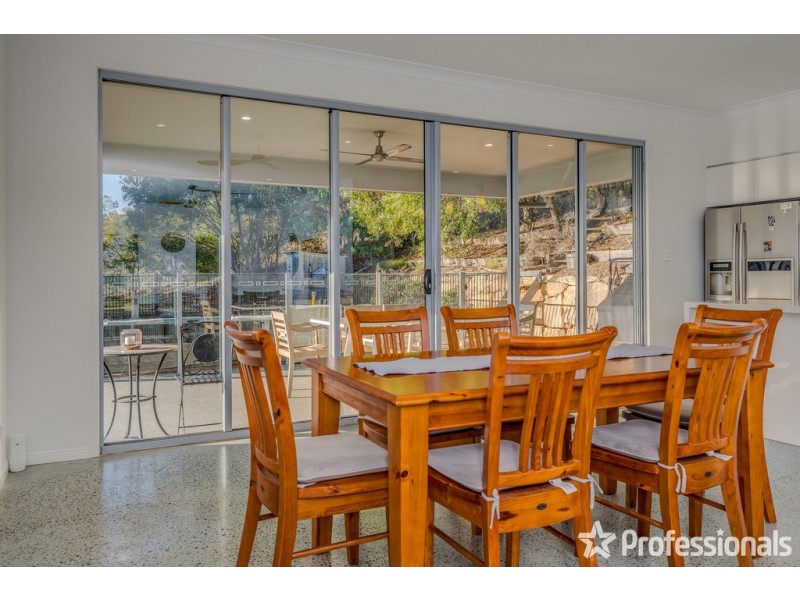 2 Yallanbee Court, Wongawallan QLD 4210