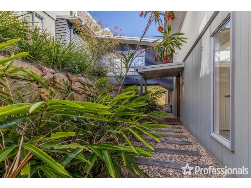 2 Yallanbee Court, Wongawallan QLD 4210