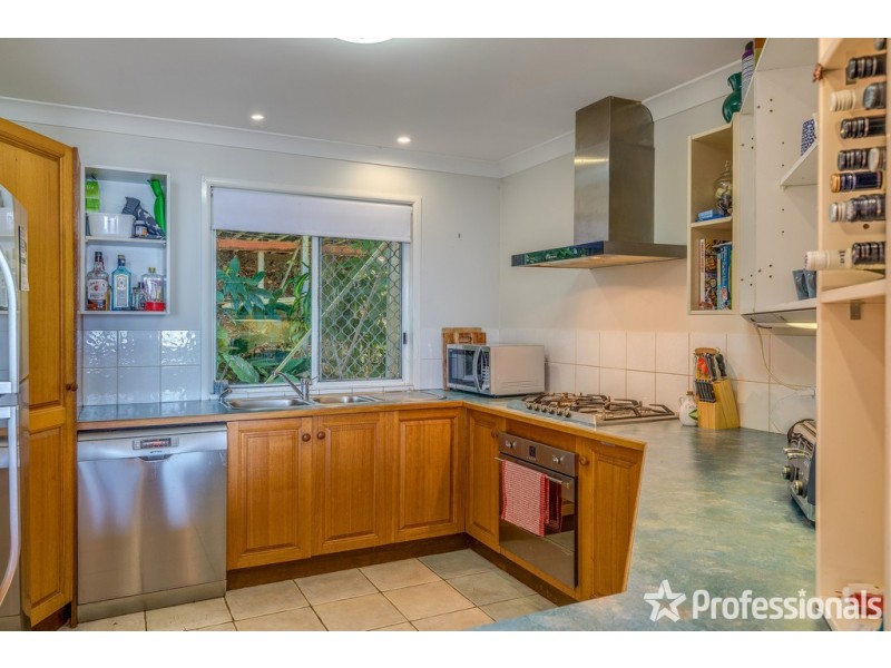 141 Guanaba Road, Tamborine Mountain QLD 4272