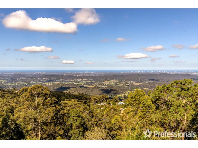 141 Guanaba Road, Tamborine Mountain QLD 4272